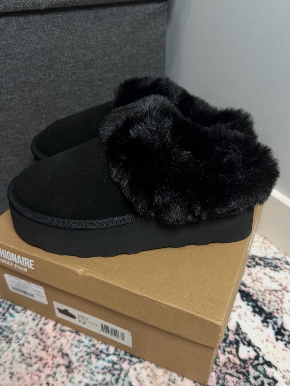 Black Faux Fur Platform Slip-On Slippers